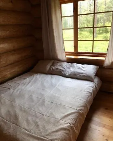 Meelste Puhkemajad Tahkunas- Sõnn Ja Lõvi Casa de Férias Tahkuna